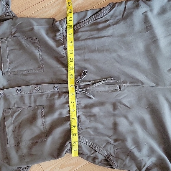 Old Navy Long Sleeve Surplice Utility Jumpsuit - Picture 11 of 16